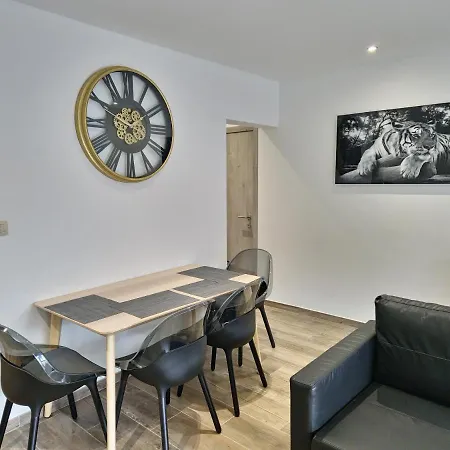 Ferienwohnung Le Coin Douillet Saint-Ghislain Exterior foto